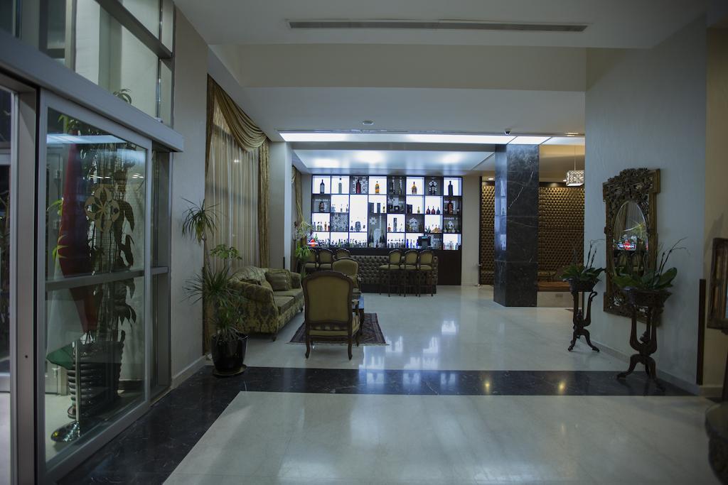 Fiori Hotel Erbil Exteriör bild